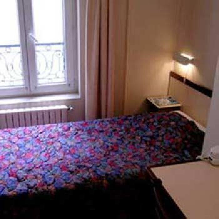 Abricotel Paris Quarto foto